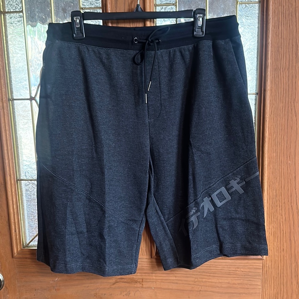 ID IDEOLOGY MEN'S LOGO SHORTS: BLACK/GRAY: NWOT: SZ LARGE